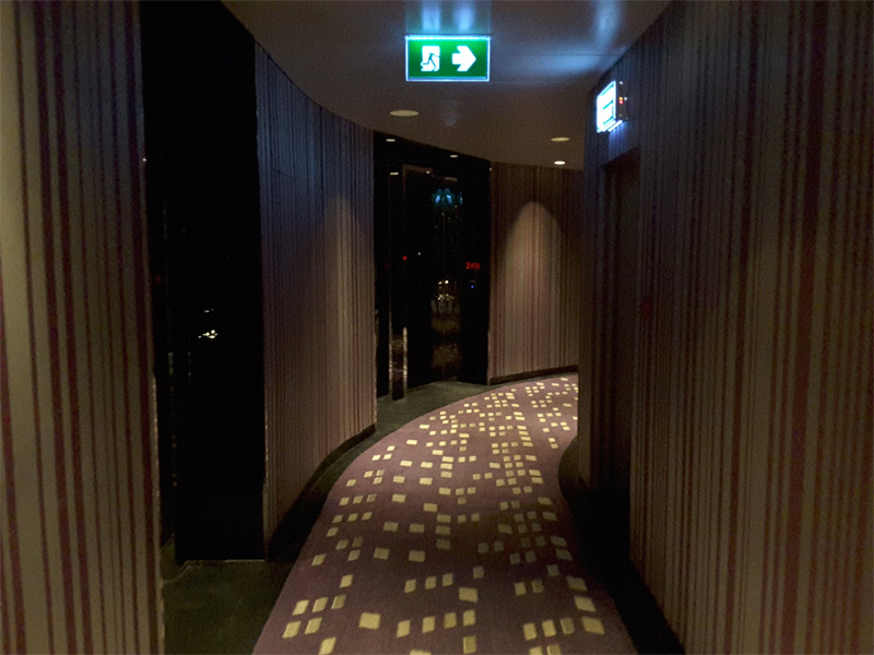 W-BANGKOK-hotel-corridor-on-24th-floor
